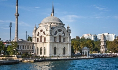 Dolmabahce Palace & Cable Car & Bosphorus on Boat Tour (Full Day)