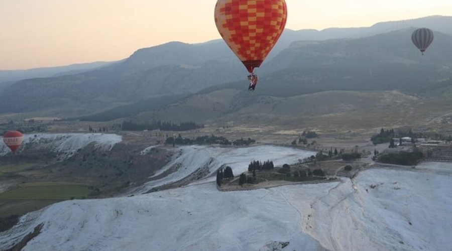 Daily Pamukkale Hot Air Balloon Flights